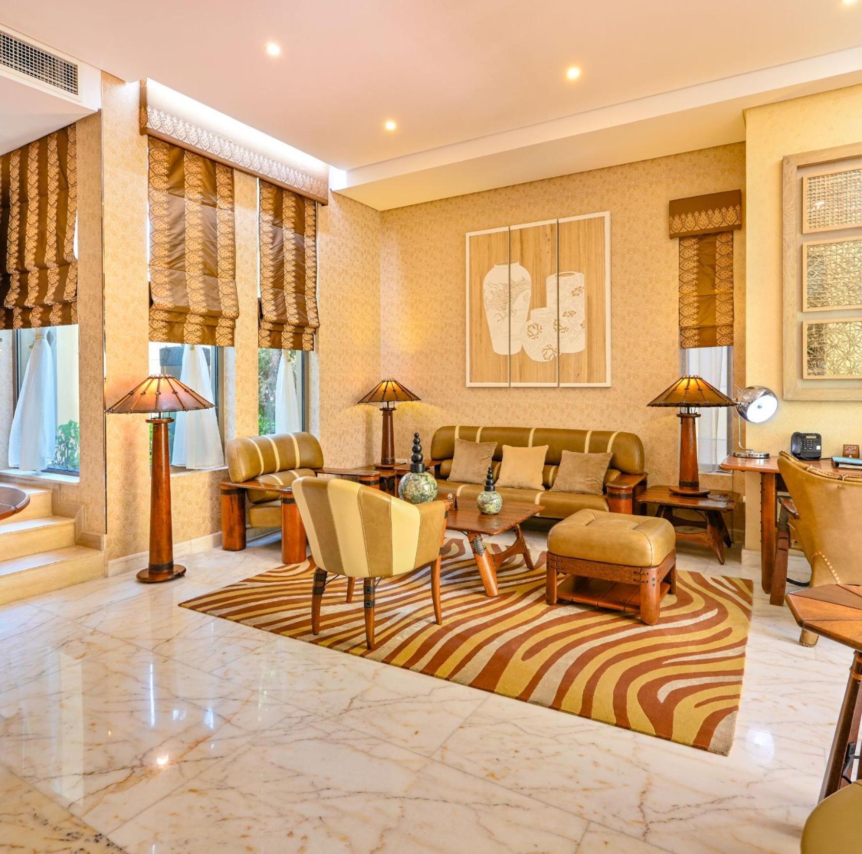מנאמה Palavra Resort מראה חיצוני תמונה The interior of a suite at the Taj Mahal Palace, Mumbai